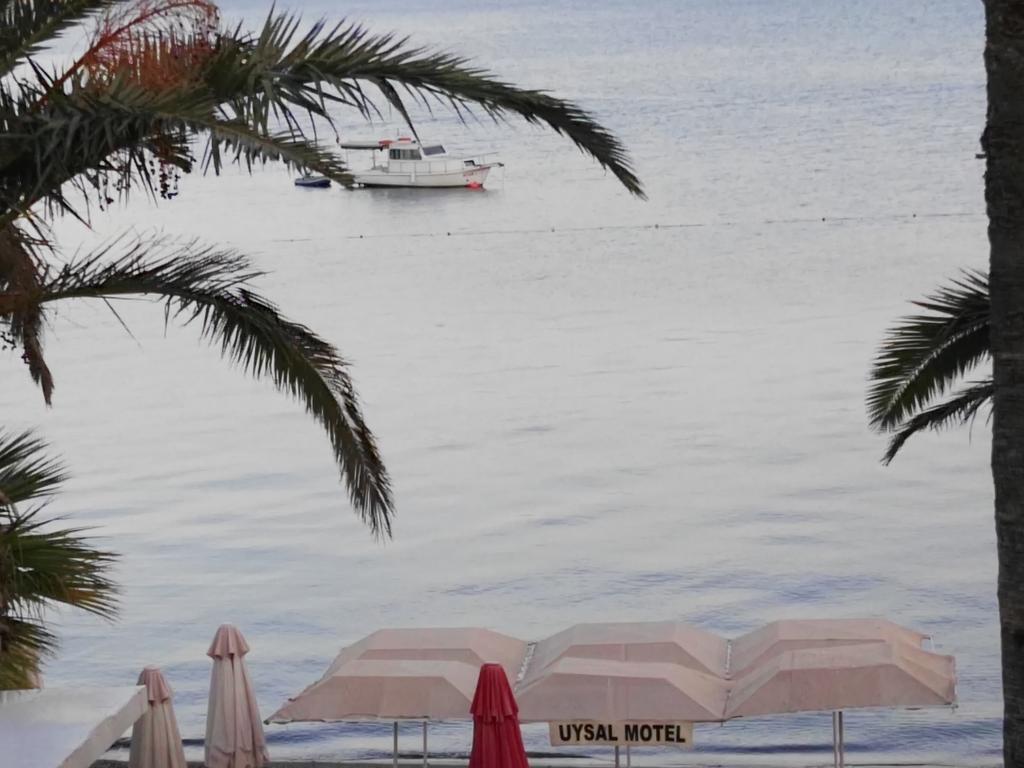 Uysal Motel Beach マルマリス エクステリア 写真